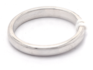 Smycken, Ring 18K 4,4g Ø17½ i vitguld, i auktion: Pant – Tisdag 8 september 2020