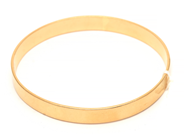Parti, Armring 18K 35,2g Ø6,5cm graverad , i auktion: Pant – Tisdag 8 september 2020