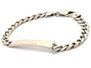 Smycken, Armband med graverad namnbricka s925 16,4g, i auktion: Pant – Tisdag 8 september 2020