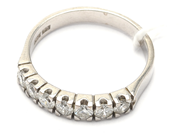 Smycken, Ring 18K vitguld 3,5g Ø17, med diamanter 7xca0,09ct, i auktion: Pant – Tisdag 8 september 2020