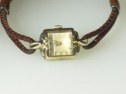 Klockor, OMEGA, damur, i auktion: Klockor – Lördag 3 maj 2003