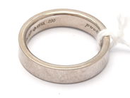 Parti, Ring 18K 10,2g med diamanter 2xca0,01ct, graverad, i auktion: Pant – Tisdag 1 juni 2021