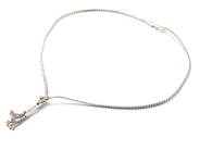 Smycken, Collier 18K vitguld brv 17,7g längd:40,5cm bredd:3mm, med sten, i auktion: Pant – Tisdag 11 januari 2022