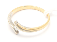 Smycken, Ring 14K 1,6g tvåfärgad med diamant ca0,07ct Ø16¾, i auktion: Pant – Tisdag 29 mars 2022