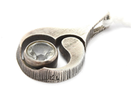 Smycken, Hägne Karl Laine S925 2,2g med sten, höjd: 25mm bredd: 16mm , i auktion: Pant – Tisdag 29 mars 2022