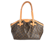 Accessoarer, VÄSKA, LOUIS VUITTON, i auktion: Fashionabla – Torsdag 18 augusti 2022
