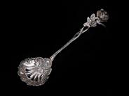 Silver, Syltsked S830 15,0g 119mm ,modell : Rosen, i auktion: Pant – Tisdag 30 augusti 2022