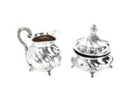 Silver, Gräddkanna höjd: 7,8cm bredd:8,5cm Sockerskål höjd: 9cm bredd: 7,5cm S925 237,7g, i auktion: Pant – Tisdag 30 augusti 2022