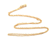 Smycken, Kedja Singapore 18K 1,6g längd: 44,5cm bredd: 2mm, i auktion: Pant – Tisdag 30 augusti 2022