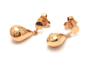 Smycken, Örhängen ett par 18K 1,7g höjd: 16mm, i auktion: Pant – Tisdag 20 september 2022