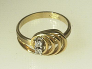 Smycken, RING 14K guld med briljanter  tot ca 0,14ct ca W/SI, stl 16 3/4 mm., i auktion: Moderna – Lördag 11 november 2006