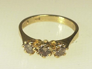 Smycken, RING, 18K guld, i auktion: Klassiska – Lördag 24 april 2004