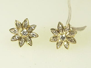 Smycken, ÖRHÄNGEN, 18K guld med navett- slipade och briljant- slipade diamanter tot ca 1,30ct ca W/VS., i auktion: Klassiska – Lördag 24 april 2004