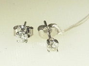 Smycken, ÖRHÄNGEN, 18K vitguld, i auktion: Klassiska – Lördag 24 april 2004