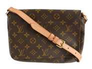 Accessoarer, VÄSKA, LOUIS VUITTON, i auktion: Fashionabla – Torsdag 7 augusti