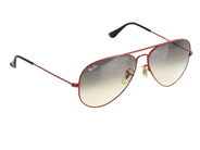 Accessoarer, SOLGLASÖGON, RAY BAN, i auktion: Fashionabla – Torsdag 7 augusti