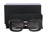 Accessoarer - SOLGLASÖGON, CHANEL Soleil Rectangle - View 2
