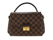 Accessoarer, VÄSKA, LOUIS VUITTON, i auktion: Fashionabla – Torsdag 7 augusti