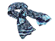 Accessoarer, SCARF. MISSONI, 100% viscose, i auktion: Fashionabla – Torsdag 7 augusti