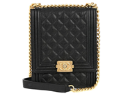 Accessoarer, CHANEL, VÄSKA, i auktion: Modekvaliten – Lördag 18 oktober