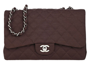 Accessoarer, CHANEL, VÄSKA, i auktion: Modekvaliten – Lördag 18 oktober