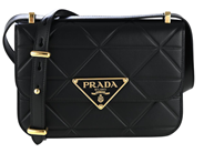 Accessoarer, PRADA, VÄSKA, i auktion: Modekvaliten – Lördag 18 oktober