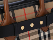 Accessoarer - BURBERRY, VÄSKA - View 6