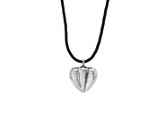 Smycken, HÄNGE MED KEDJA, sterlingsilver, i auktion: Allmänna – Tisdag 14 oktober