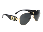 Accessoarer, SOLGLASÖGON, VERSACE, i auktion: Fashionabla – Torsdag 9 oktober