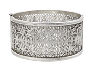 Smycken, ARMRING, silver, i auktion: Lilla Smycken – Tisdag 21 oktober