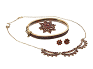 Smycken, SMYCKESET, armring, i auktion: Lilla Smycken – Tisdag 4 november