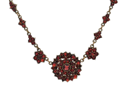 Smycken, COLLIER, silver, i auktion: Lilla Smycken – Tisdag 4 november