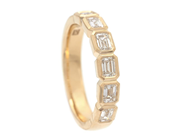 Smycken - ALLIANSRING, 18K guld med 6 smaragdslipade diamanter 0,86 ctv - View 1