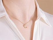 Smycken - BOKSTAVSCOLLIER, bokstav C - View 2