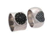Smycken, 2 RINGAR, silver, i auktion: Allmänna – Tisdag 25 november