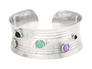 Smycken, ARMRING, silver, i auktion: Lilla Smycken – Tisdag 18 november