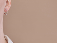 Smycken - ÖRRINGAR, 18K vitguld - View 2