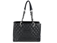 Accessoarer, VÄSKA, CHANEL, i auktion: Fashionabla – Torsdag 18 december