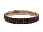 Smycken, STELT ARMBAND, vitmetall, i auktion: Lilla Smycken – Tisdag 16 december 2025