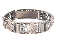 Smycken, ARMBAND, silver, i auktion: Allmänna – Tisdag 3 mars
