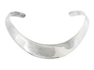 Smycken, HALSRING, sterlingsilver, i auktion: Allmänna – Tisdag 20 januari 2026