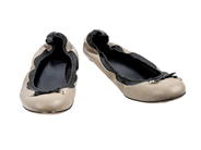 Kläder, SKOR, GUCCI, i auktion: Fashionabla – Torsdag 15 januari