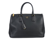 Accessoarer, VÄSKA, PRADA, i auktion: Fashionabla – Torsdag 5 februari