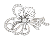 Smycken, BROSCH, 18K vitguld, i auktion: Klassiska – Lördag 24 januari