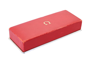 Klocktillbehör, BOX, till Omega armbandsur, i auktion: Lilla Klockor – Torsdag 29 januari