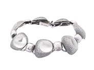 Smycken, Alton, armband, i auktion: Allmänna – Tisdag 3 mars