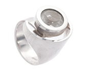 Smycken, RING, sterlingsilver, i auktion: Allmänna – Tisdag 17 februari
