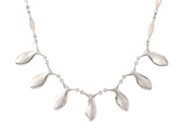 Smycken, COLLIER, silver, i auktion: Allmänna – Tisdag 31 mars