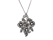 Smycken, HÄNGE/KEDJA, silver, i auktion: Lilla Smycken – Tisdag 24 mars