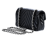 Accessoarer - VÄSKA, CHANEL. Chevron Flap Bag - View 2